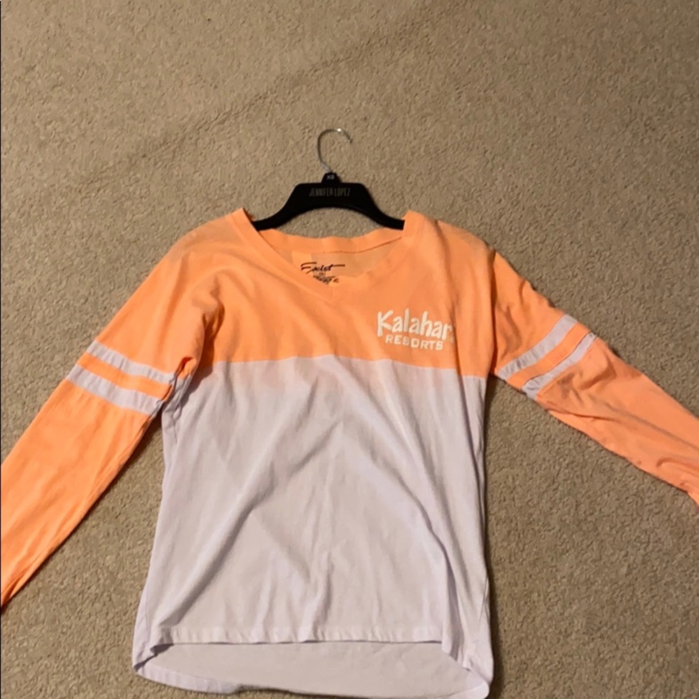 Kalahari resorts long sleeve